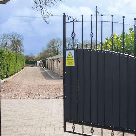 סירנססטר Aintree Cottage מראה חיצוני תמונה
