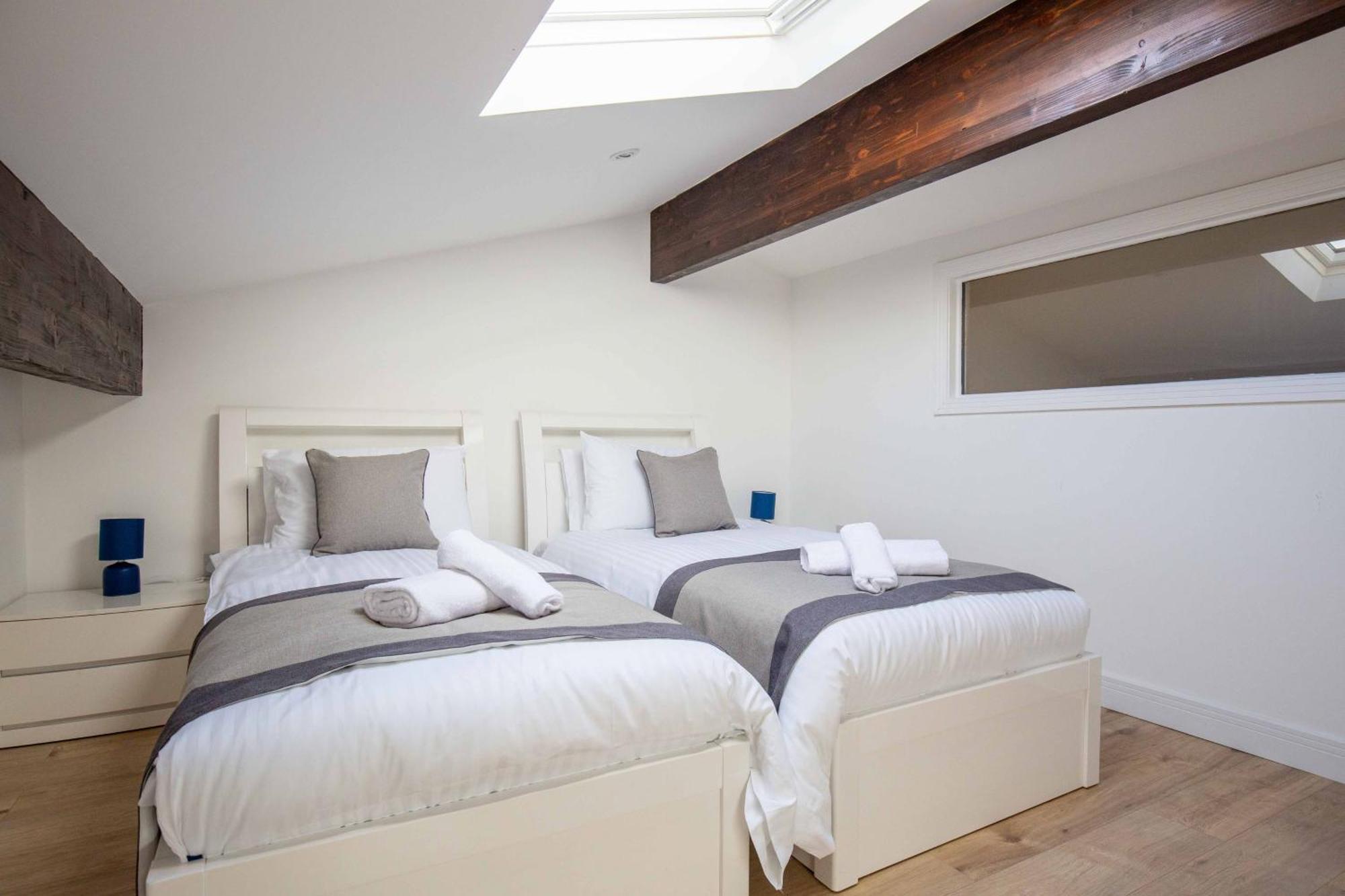 סירנססטר Aintree Cottage מראה חיצוני תמונה