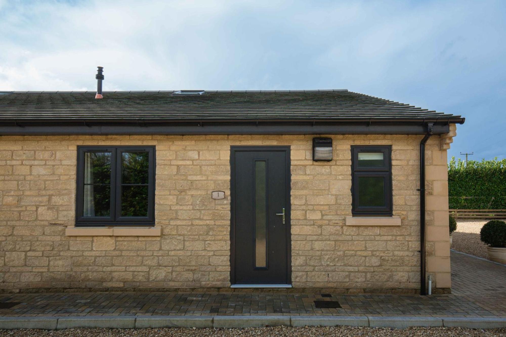 סירנססטר Aintree Cottage מראה חיצוני תמונה
