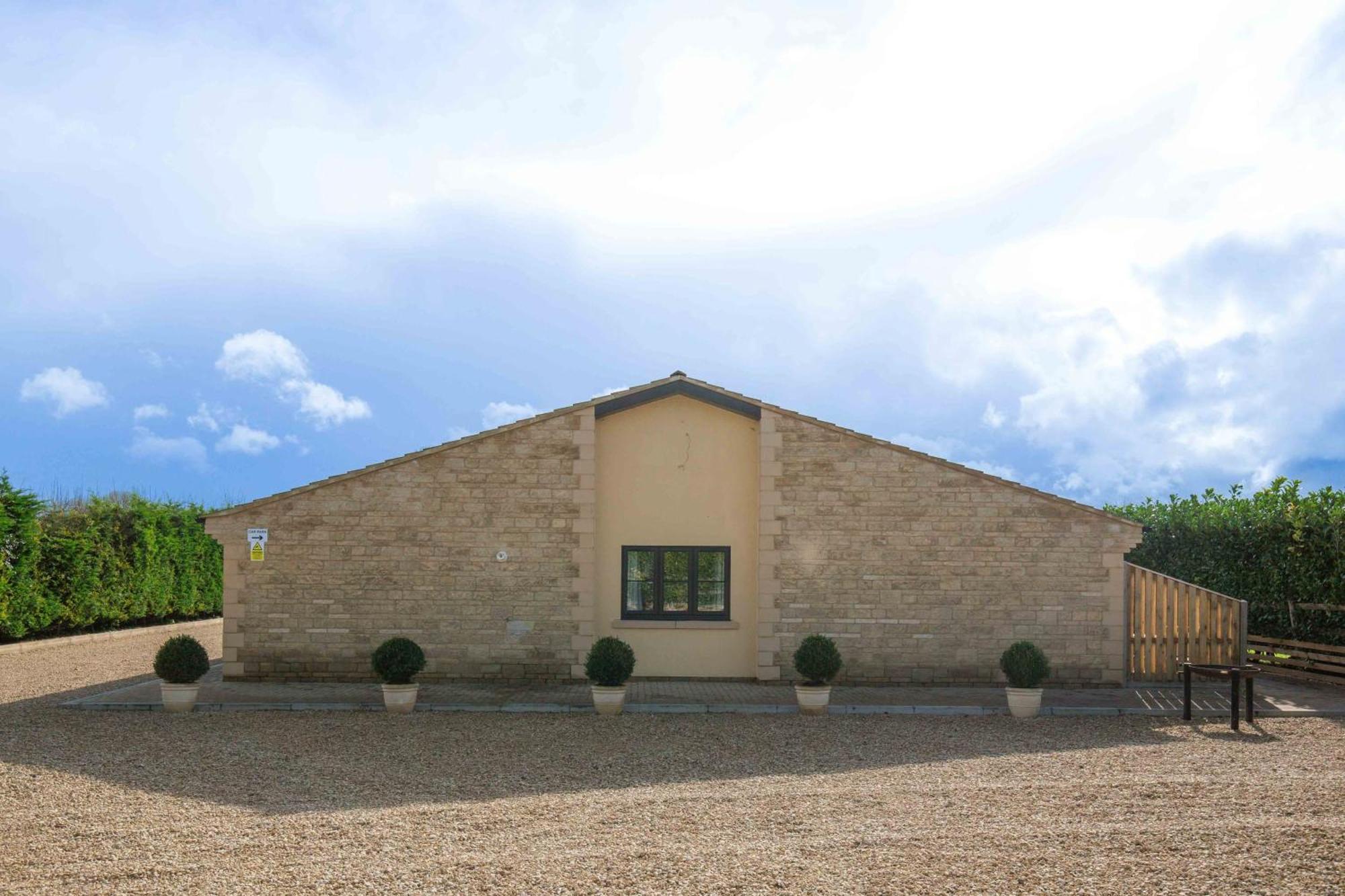 סירנססטר Aintree Cottage מראה חיצוני תמונה